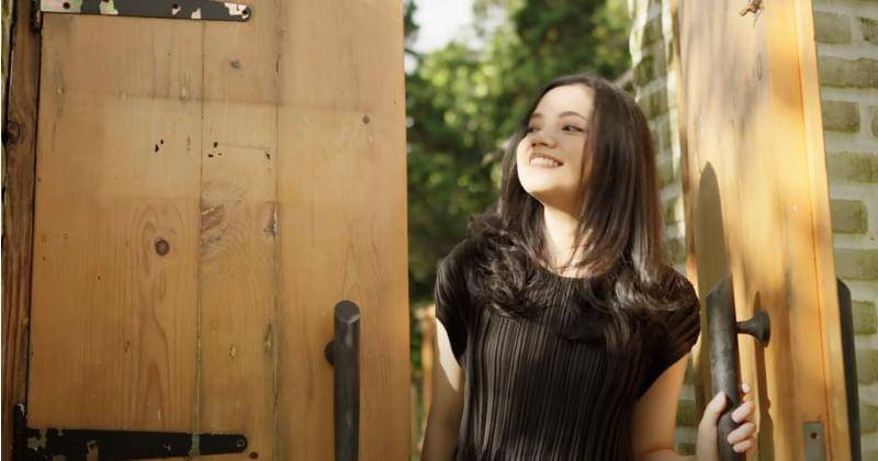 Youtube.com/DuaSuaraMedia